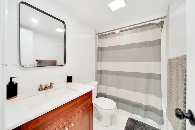 6900 N Kendall Dr Unit A303, Pinecrest, FL 33156 - full bath with vanity, tile patterned floors, and a shower with curtain