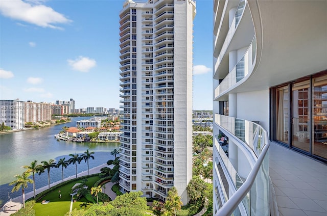 2800 Island Blvd Unit 1505, Aventura, FL 33160 - view of apartment building / complex with a water view and a view of city
