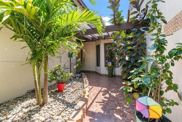 10091 SW 137th Pl, Miami, FL 33186 - view of patio / terrace