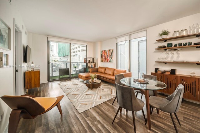 31 SE 6th St Unit 408, Miami, FL 33131 - photo 7