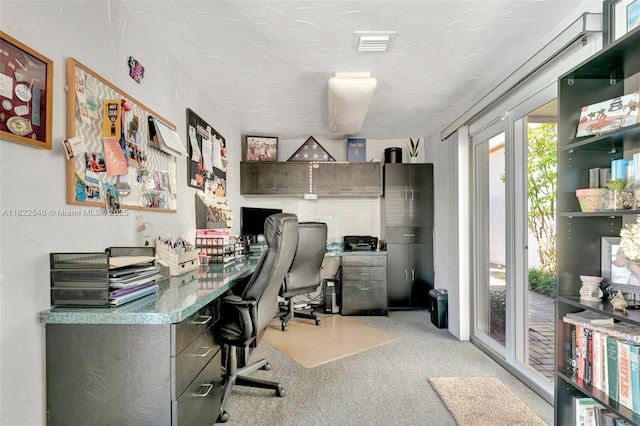 501 SE 7th Ave, Pompano Beach, FL 33060 - office space featuring light carpet