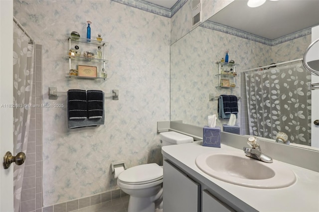 7121 Mimosa Way, Tamarac, FL 33321 - bathroom featuring curtained shower, vanity, wallpapered walls, and tile patterned floors