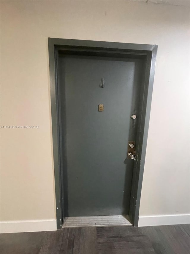 1250 NE 125th St Unit 410C, North Miami, FL 33161 - entrance to property with stucco siding