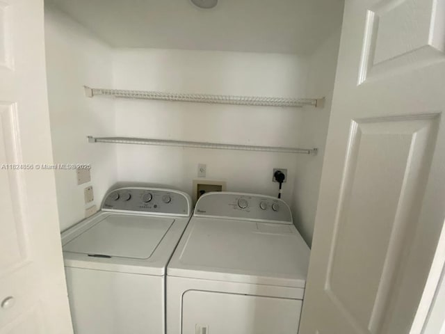 1155 Brickell Bay Dr Unit 1202, Miami, FL 33131 - photo 4