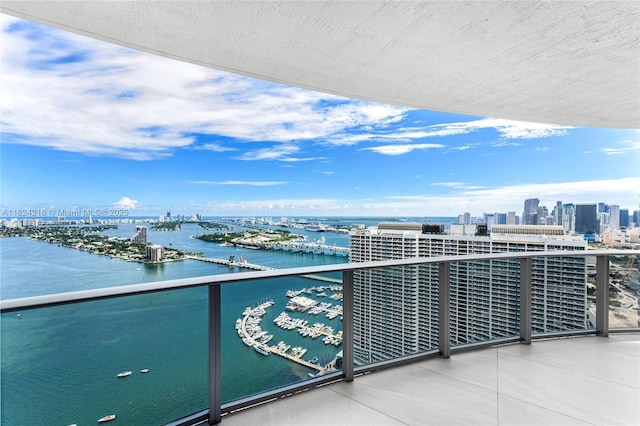 488 NE 18th St Unit 4112, Miami, FL 33132 - balcony with a view of skyline, a water view, and view of marina