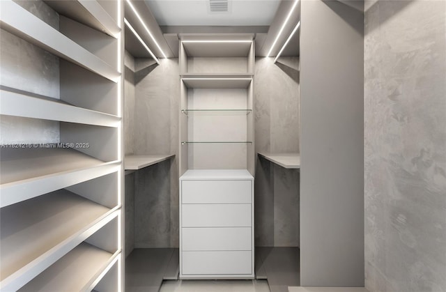 488 NE 18th St Unit 4112, Miami, FL 33132 - view of spacious closet