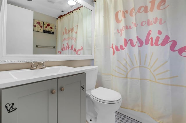 8317 Royal Palm Blvd Unit 104, Coral Springs, FL 33065 - bathroom with vanity and a shower with curtain