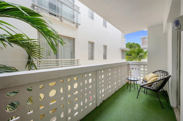 1024 Ocean Dr Unit A202, Miami Beach, FL 33139 - view of balcony