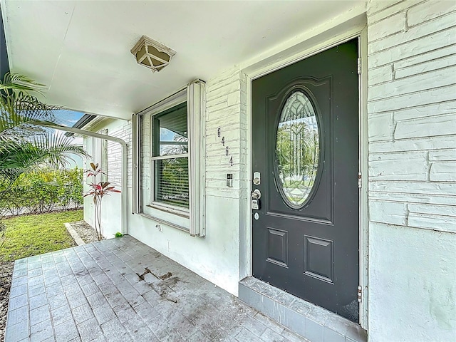 6464 Mcclellan St, Hollywood, FL 33024 - entrance to property with covered porch