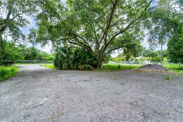 151 Horse Club Ave, Clewiston, FL 33440 - photo 11