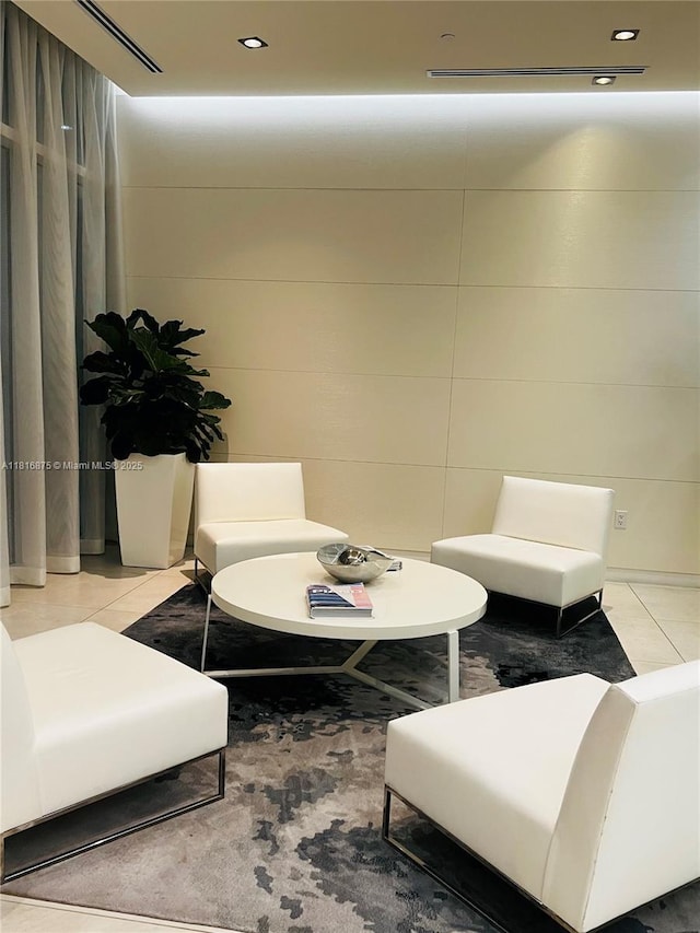 4250 Biscayne Blvd Unit 1618, Miami, FL 33137 - building lobby with recessed lighting