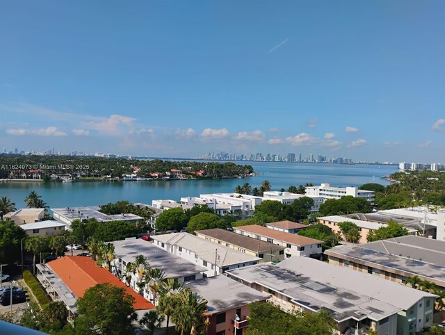 6900 Bay Dr Unit 11K, Miami Beach, FL 33141 - aerial view of skyline and a nearby body of water