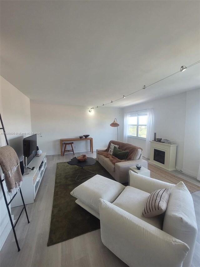 2555 NE 11th St Unit 509, Fort Lauderdale, FL 33304 - photo 11