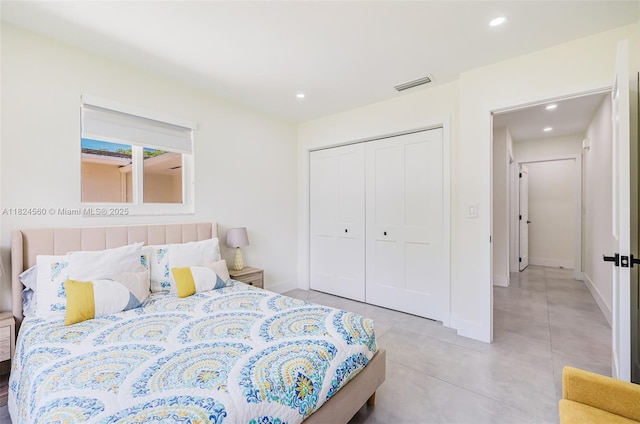 17460 SW 85th Ave, Palmetto Bay, FL 33157 - bedroom with recessed lighting, a closet, and concrete floors