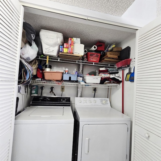 950 SW 104th Ct Unit C-201, Miami, FL 33174 - laundry area with separate washer and dryer