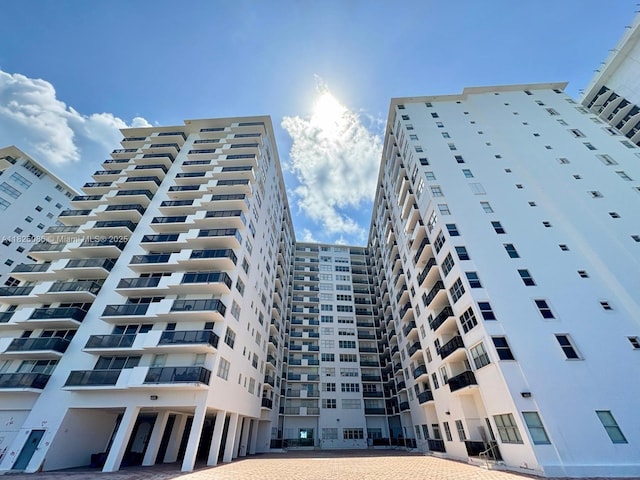 6039 Collins Ave Unit 923, Miami Beach, FL 33140 - photo 14