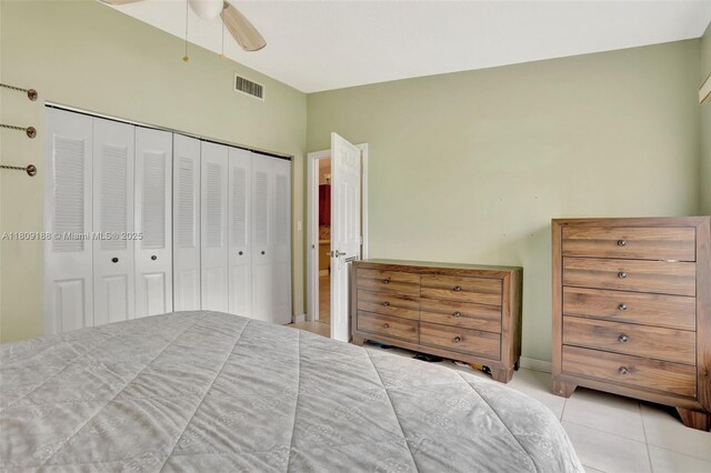 453 Lakewood Cir Unit A, Margate, FL 33063 - tiled bedroom featuring a closet and ceiling fan