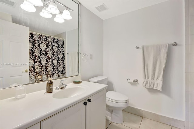 322 Madeira Ave Unit 402, Coral Gables, FL 33134 - full bath featuring tile patterned flooring, vanity, and a shower with curtain
