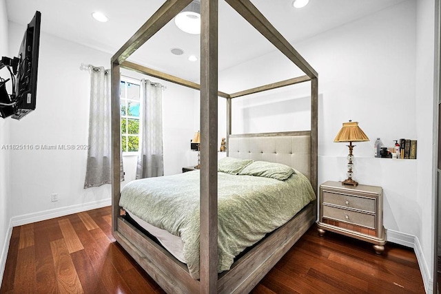 3521 Forest View Cir, Dania Beach, FL 33312 - bedroom with wood finished floors and recessed lighting