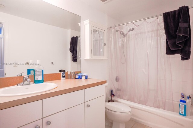 1250 S Miami Ave Unit 3003, Miami, FL 33130 - bathroom featuring vanity and shower / bath combination with curtain