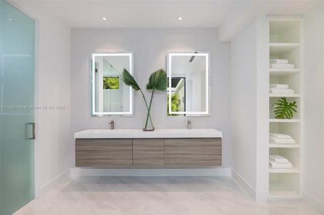 3670 Avocado Ave, Miami, FL 33133 - full bath featuring double vanity and built in features