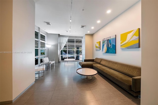 1900 N Bayshore Dr Unit 4111, Miami, FL 33132 - community lobby featuring recessed lighting