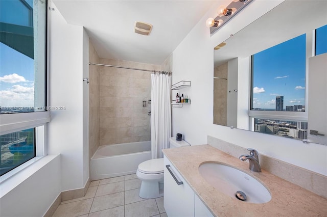 1900 N Bayshore Dr Unit 4111, Miami, FL 33132 - bathroom with vanity, tile patterned floors, and shower / bath combo