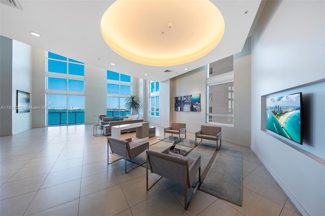 1900 N Bayshore Dr Unit 4111, Miami, FL 33132 - community lobby with recessed lighting and a high ceiling