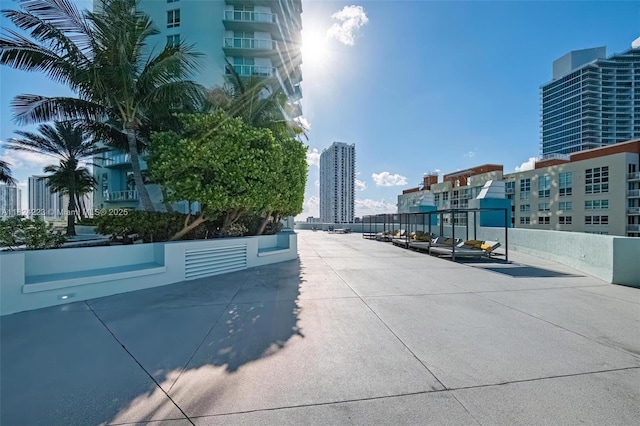 1900 N Bayshore Dr Unit 4111, Miami, FL 33132 - view of street with a city view