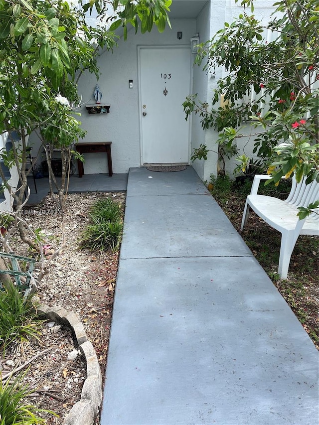 6214 SW 131st Ct Unit 103, Miami, FL 33183 - property entrance with stucco siding