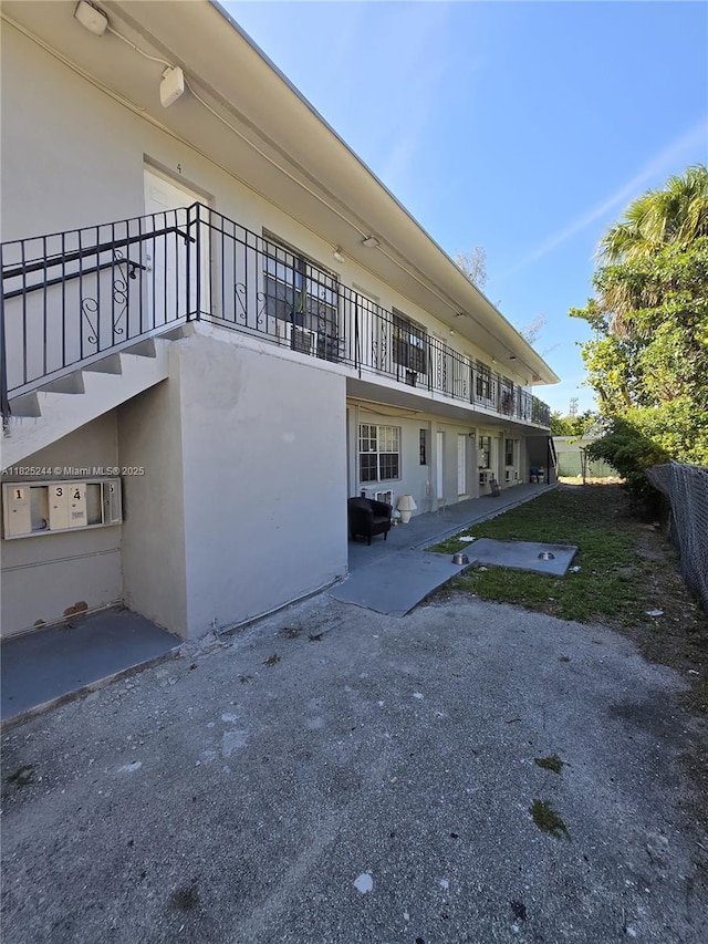 925 NW 69th St, Miami, FL 33150 - photo 2