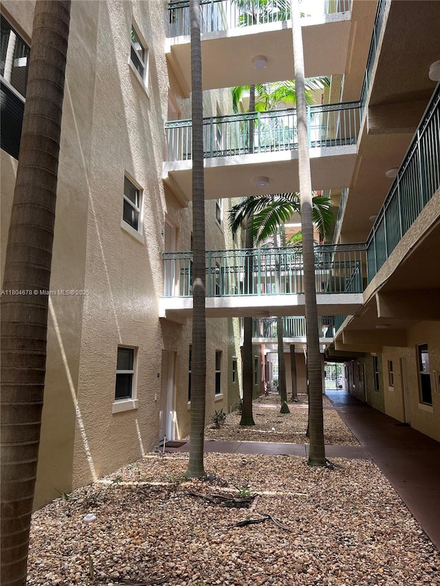 1640 Presidential Way Unit 103, West Palm Beach, FL 33401 - photo 5