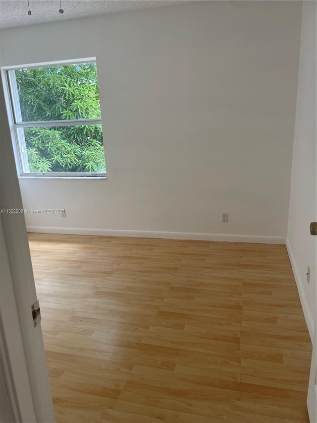 Listing photo 16 - caption unavailable
