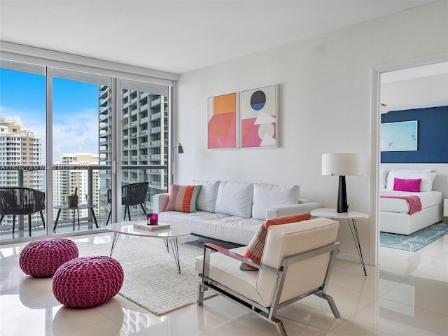 485 Brickell Ave Unit 2501, Miami, FL 33131 - photo 1