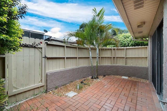 608 Saint Andrews Rd Unit 46, Hollywood, FL 33021 - view of patio / terrace
