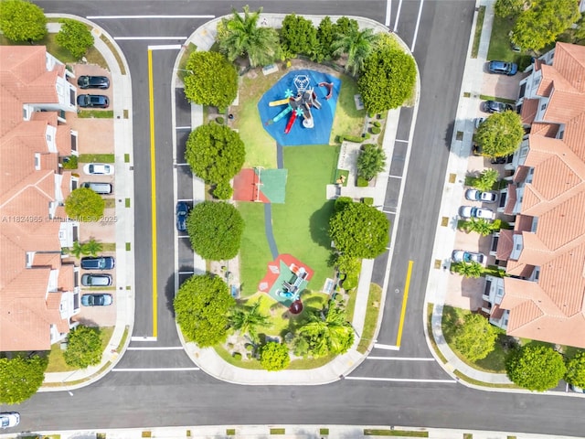 8081 NW 107th Ct, Doral, FL 33178 - aerial perspective of suburban area featuring property boundaries highlighted