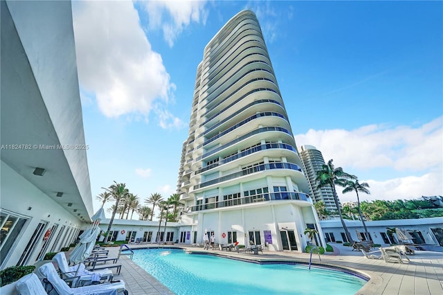 9601 Collins Ave Unit 809, Bal Harbour, FL 33154 - view of community pool