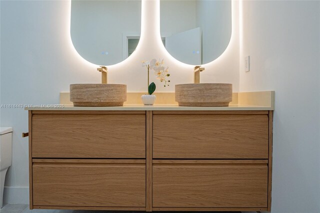 1344 SW 18th St, Miami, FL 33145 - bathroom view of double vanity