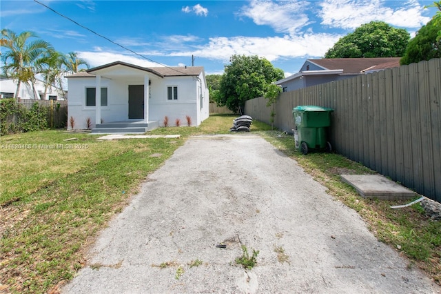 2250 NW 95th Ter, Miami, FL 33147 - view of front of property featuring stucco siding
