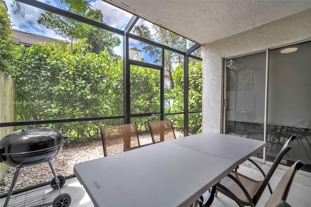 11664 NW 19th Dr, Coral Springs, FL 33071 - sunroom with outdoor dining space and plenty of natural light