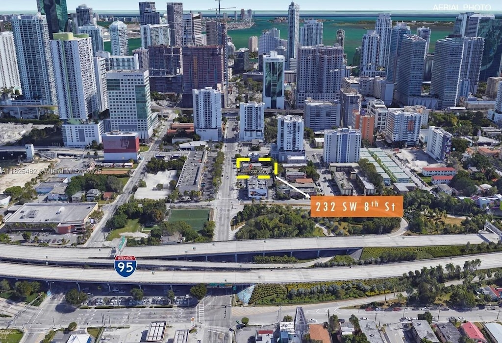 232 SW 8th St, Miami, FL 33130 - photo 1