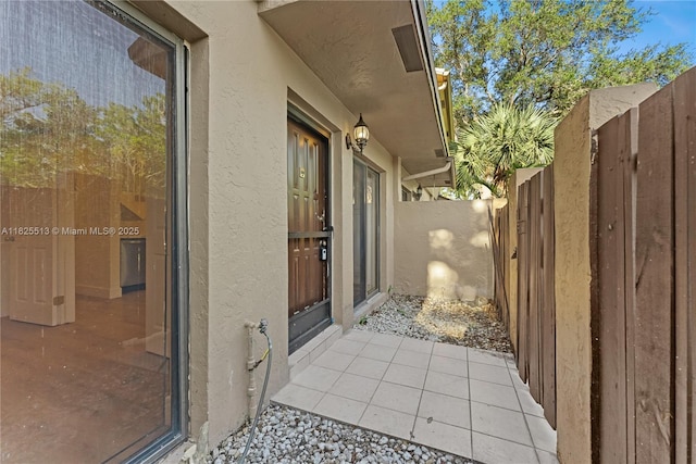 7720 NW 79th Ave Unit B6, Tamarac, FL 33321 - view of patio