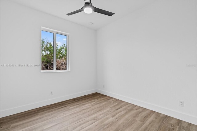 10071 Kingsville Prt, Charlotte, FL 33981 - empty room with light wood-type flooring and ceiling fan