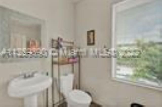 829 SW 19th Ave, Miami, FL 33135 - bathroom with toilet