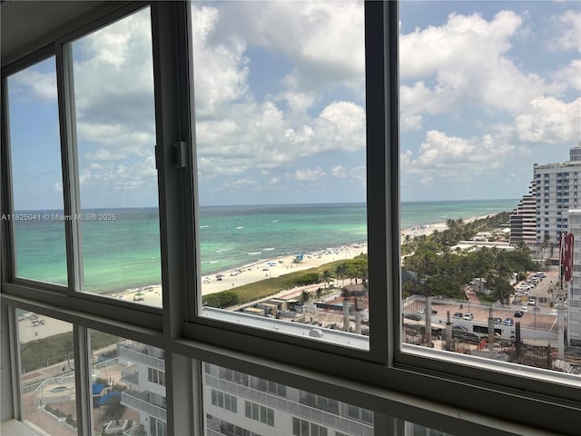 5401 Collins Ave Unit 1014, Miami Beach, FL 33140 - photo 1