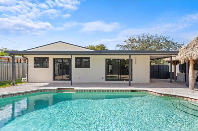 2231 N 49th Ave, Hollywood, FL 33021 - view of swimming pool featuring a patio