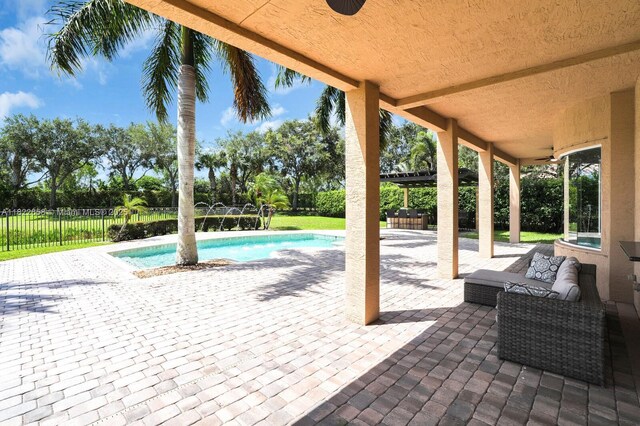 11844 Foxbriar Lake Trl, Boynton Beach, FL 33473 - view of patio / terrace
