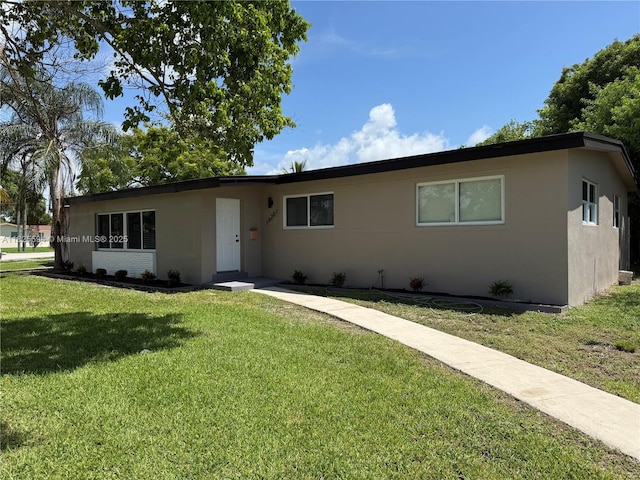 19201 Flag Dr, Cutler Bay, FL 33157 - photo 1