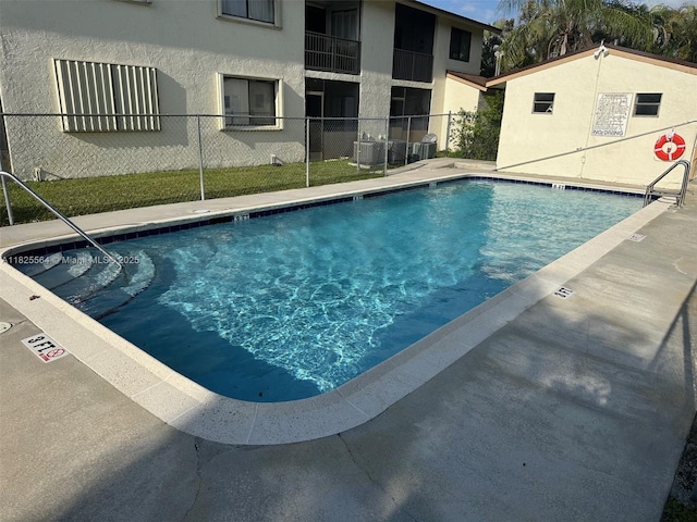 130 NW 60th Ave Unit 1-2, Margate, FL 33063 - photo 1