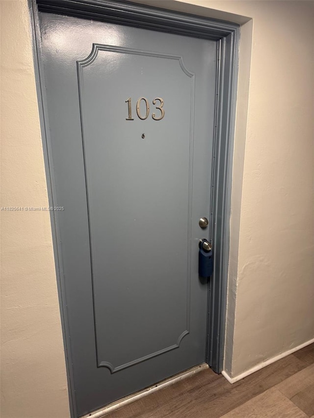 1428 SE 4th Ave Unit 103, Deerfield Beach, FL 33441 - detailed view of baseboards